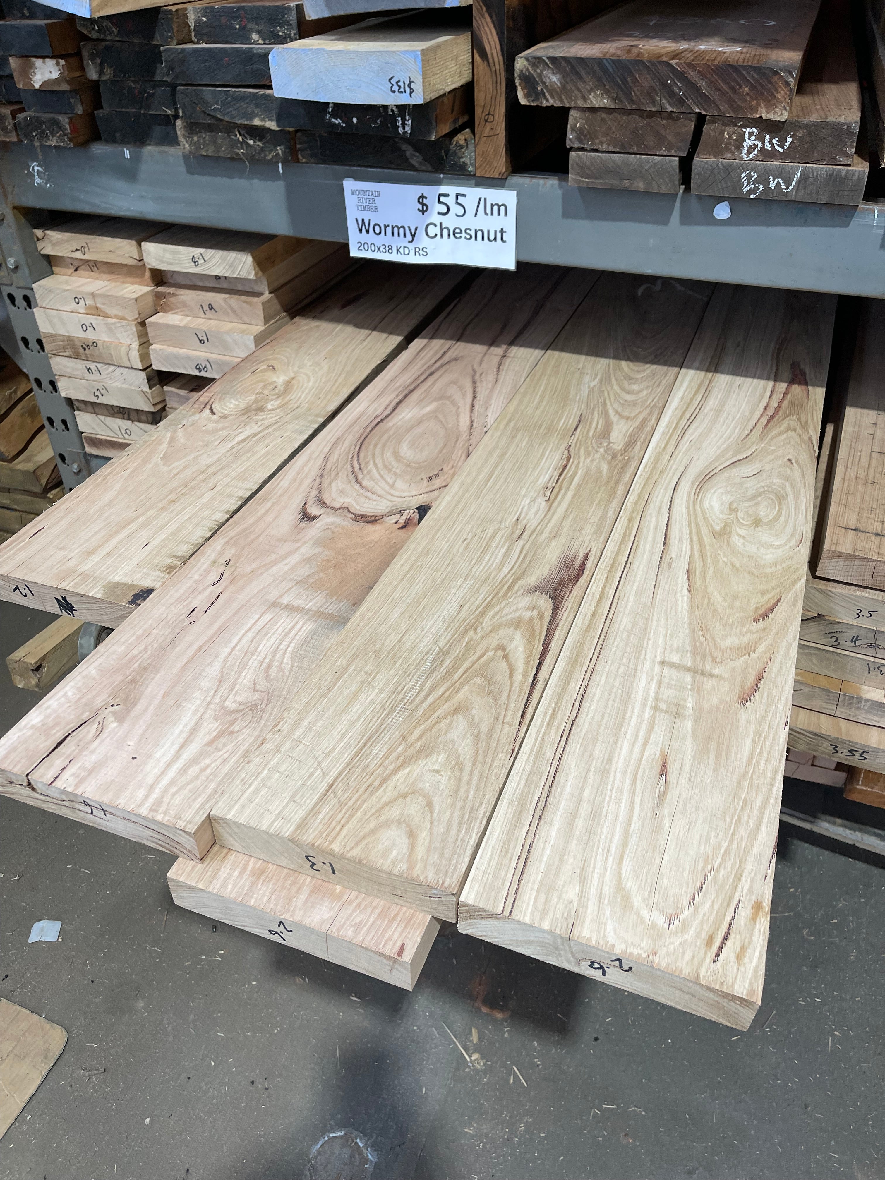 Messmate / Wormy Chesnut 200x38 timber boards